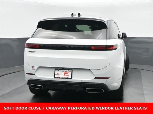 2024 Land Rover Range Rover Sport SE