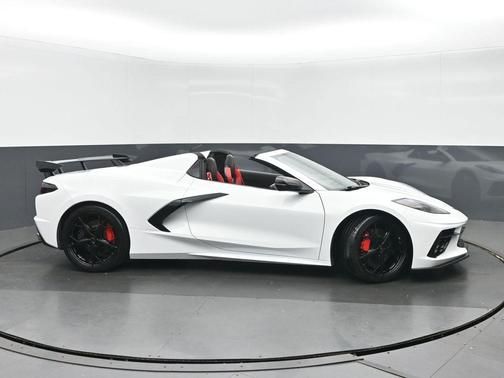 Arctic White 2021 Chevrolet Corvette Stingray w/3LT