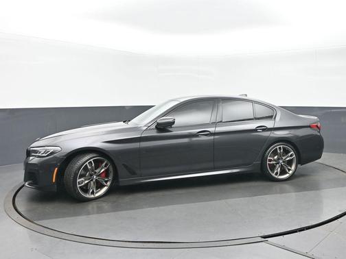Dark Graphite Metallic 2022 BMW M550 i Xdrive