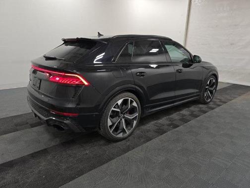 2021 Audi RS Q8 4.0T