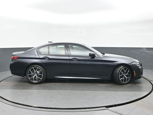 2023 BMW 540 i xDrive