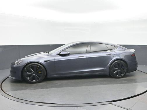 Stealth Grey 2023 Tesla Model S Plaid