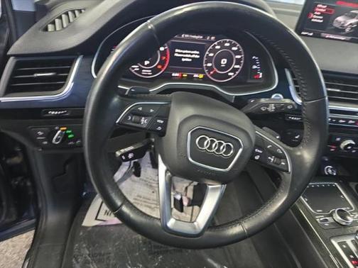 2019 Audi Q7 55 Premium Plus
