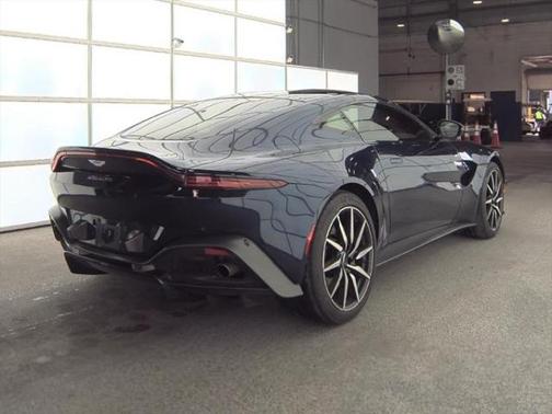 2019 Aston Martin Vantage Base