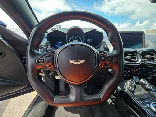 2019 Aston Martin Vantage Base