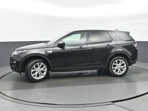 Black 2018 Land Rover Discovery Sport HSE