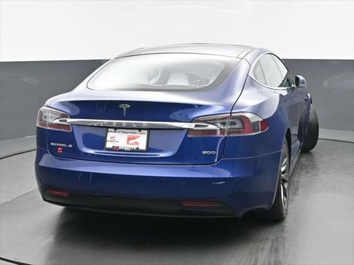 2016 Tesla Model S 90D