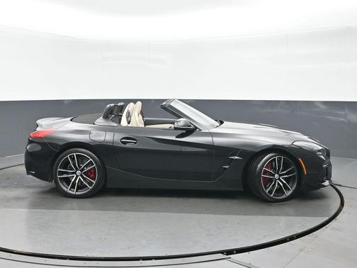 2023 BMW Z4 M40i