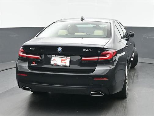 2022 BMW 540 i xDrive