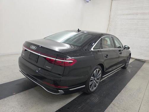 Mythos Black Metallic 2023 Audi A8 L 55 TFSI quattro Tiptronic