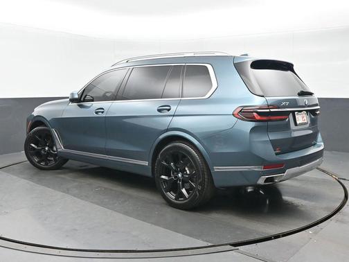 Blue Ridge Mountain Metallic 2023 BMW X7 xDrive40i