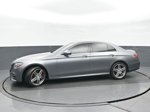 2017 Mercedes-Benz E-Class 4MATIC