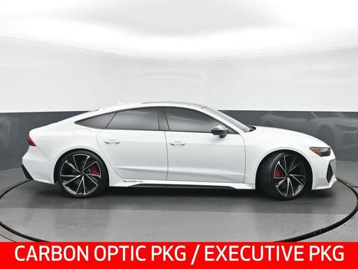 Glacier White Metallic 2022 Audi RS 7 4.0T