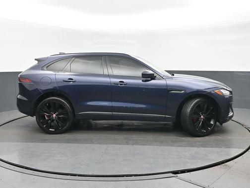 2019 Jaguar F-PACE S
