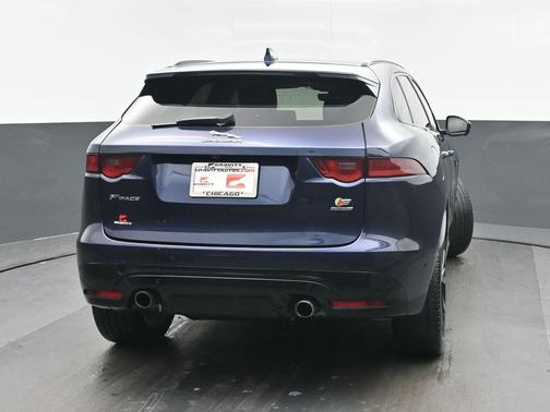 2019 Jaguar F-PACE S