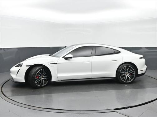 2022 Porsche Taycan 4S