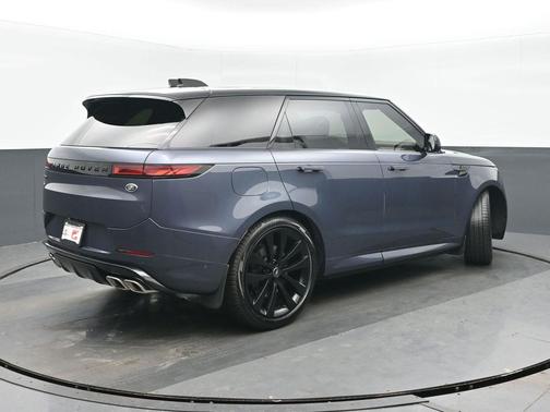 2023 Land Rover Range Rover Sport First Edition