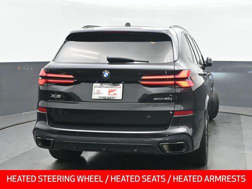 Black Sapphire Metallic 2024 BMW X5 xDrive40i