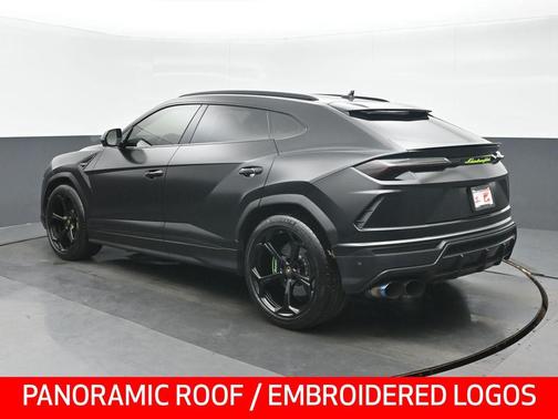 Nero Helene Metallic 2019 Lamborghini Urus Base