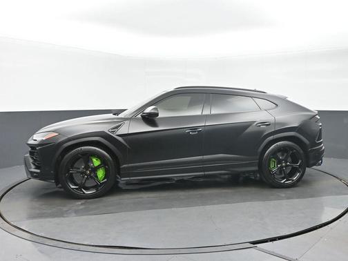 Black 2019 Lamborghini Urus Base