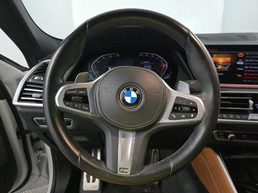 2022 BMW X6 xDrive40i