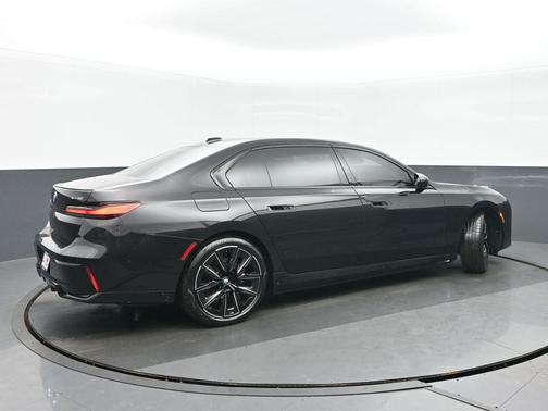 2023 BMW i7 xDrive60