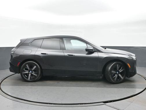2023 BMW iX xDrive50