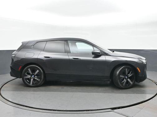 2023 BMW iX xDrive50