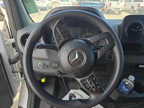 2022 Mercedes-Benz Sprinter 2500 Cargo 144 WB