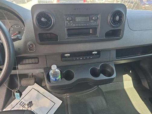 2022 Mercedes-Benz Sprinter 2500 Cargo 144 WB