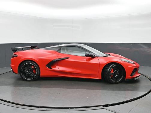 2021 Chevrolet Corvette Stingray w/3LT