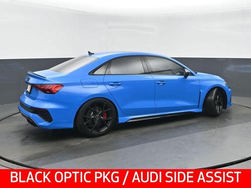 Turbo Blue 2024 Audi RS 3 TFSI quattro S tronic