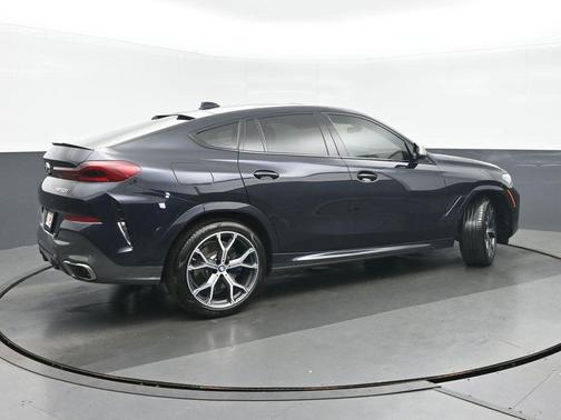 Carbon Black Metallic 2021 BMW X6 M50i