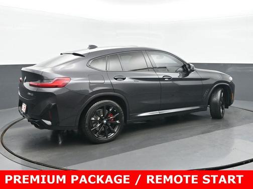 2022 BMW X4 M40i