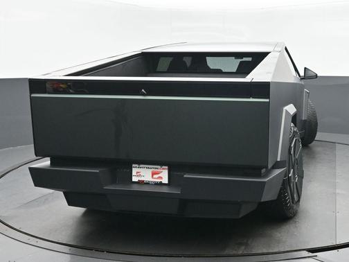 2024 Tesla Cybertruck Cyberbeast