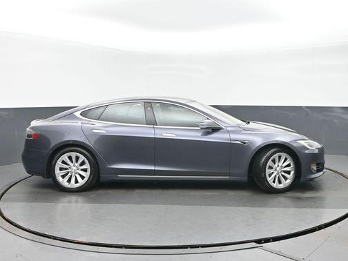 Gray 2018 Tesla Model S 75D