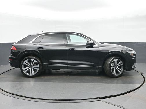2021 Audi Q8 55 Prestige