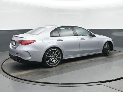 2023 Mercedes-Benz AMG C 43 4MATIC