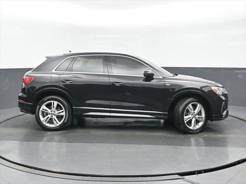 2020 Audi Q3 45 S line Premium Plus