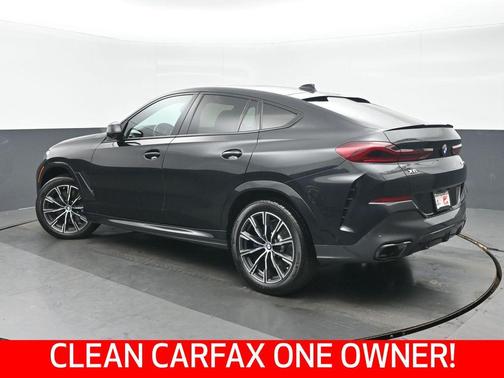 Black Sapphire Metallic 2023 BMW X6 M50i