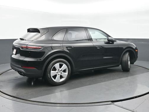 2021 Porsche Cayenne Cayenne