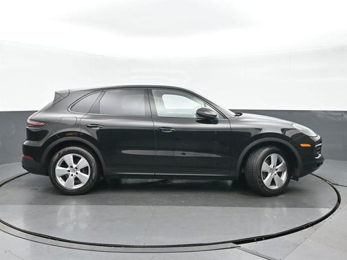 2021 Porsche Cayenne Cayenne
