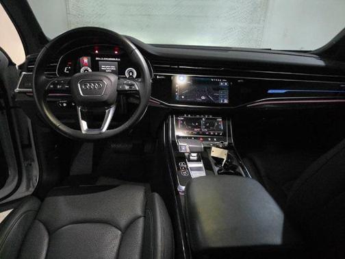 2023 Audi Q7 55 Prestige