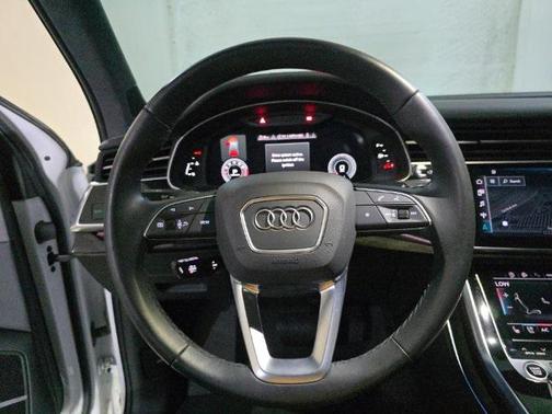 2023 Audi Q7 55 Prestige