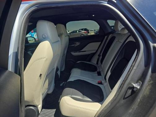 2018 Jaguar F-PACE S