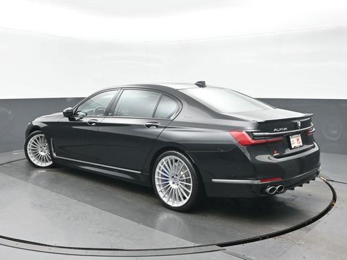 2022 BMW ALPINA B7 xDrive