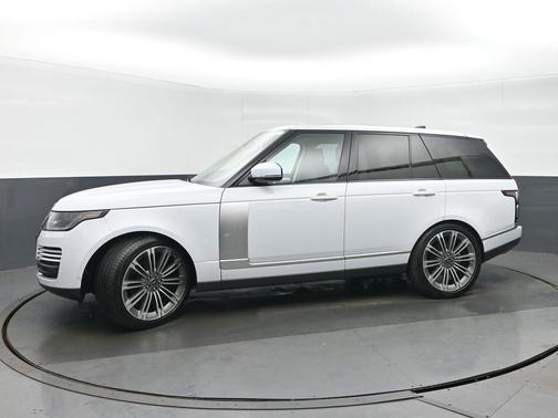 Fuji White 2019 Land Rover Range Rover 3.0L V6 Turbocharged Diesel HSE Td6