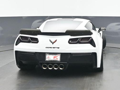 Arctic White 2019 Chevrolet Corvette Grand Sport