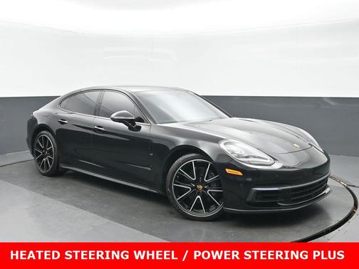 2018 Porsche Panamera 4S
