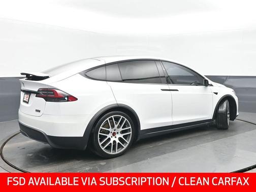 Pearl White Multi-Coat 2022 Tesla Model X Plaid Tri Motor All-Wheel Drive